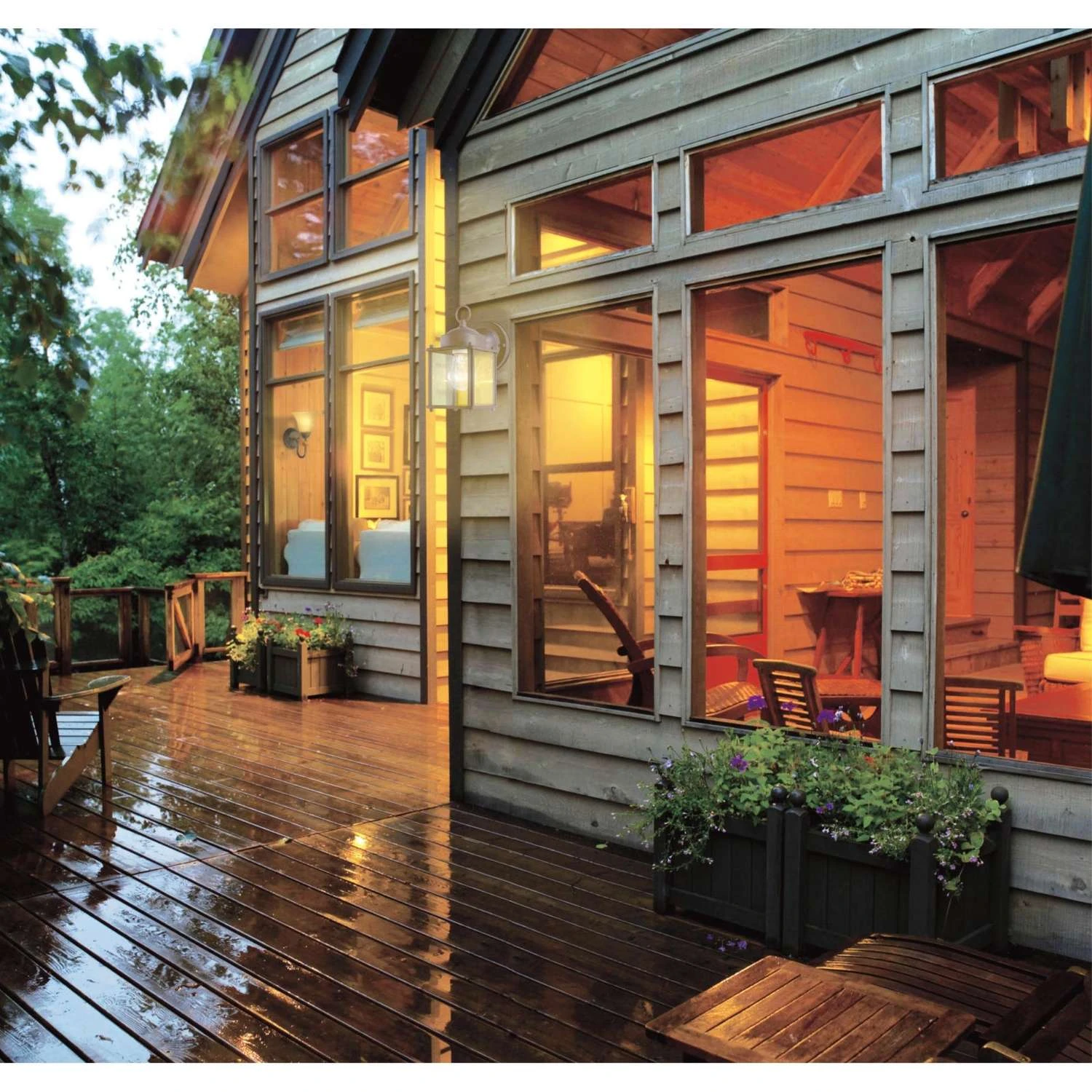 Westinghouse Weathered Incandescent Wall Lantern - Image 2