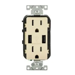 Leviton Decora 15 Amps 125 V Duplex Ivory Outlet And USB Charger 5-15 R 1 Pk