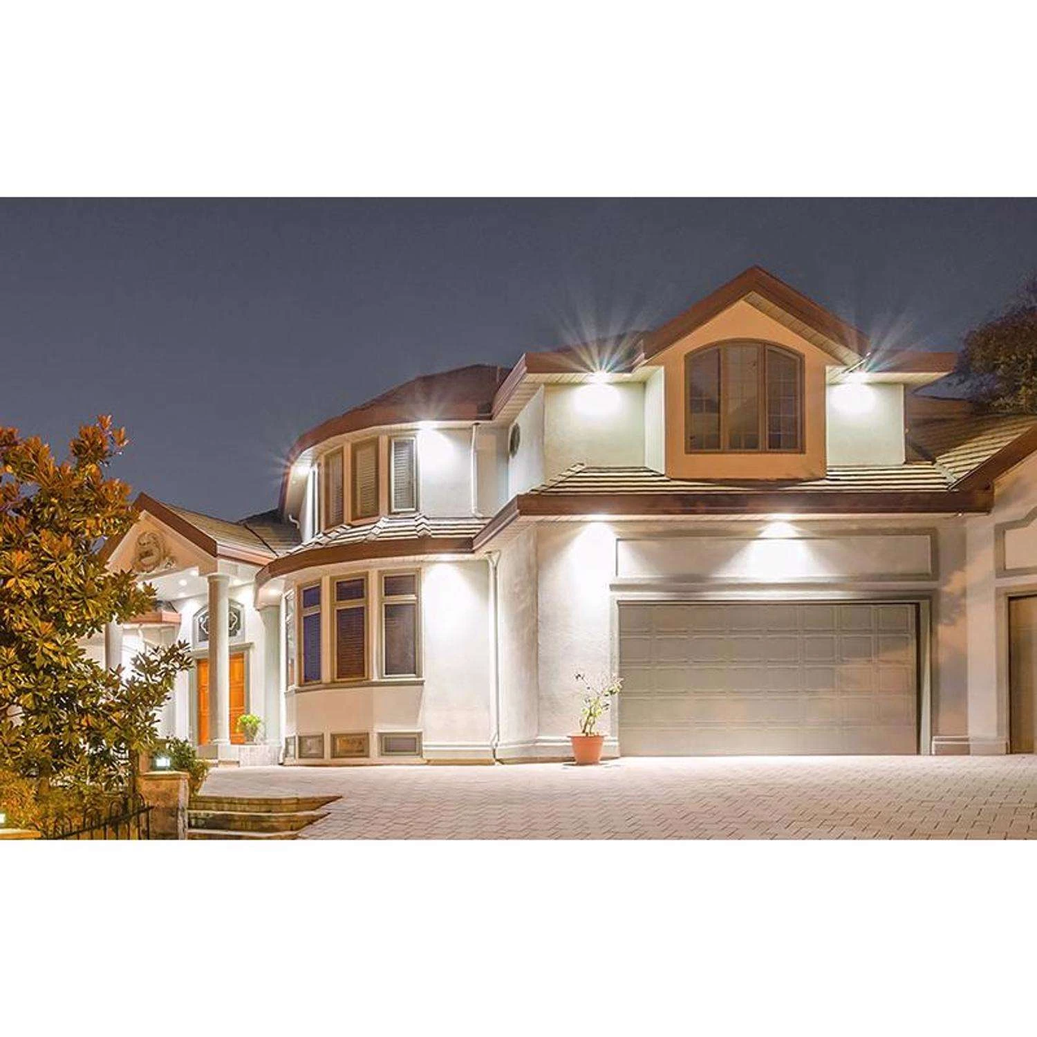 Feit LED Dusk To Dawn Hardwired LED Silver Mini Security Flood Light - Image 3