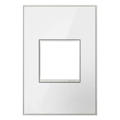 Legrand Adorne White 1 Gang Thermoplastic Nylon Decorator Wall Plate 1 Pk