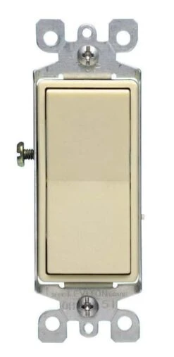 Leviton Decora 15 Amps Four Pole 4-Way / Rocker AC Quiet Switch Ivory 1 Pk