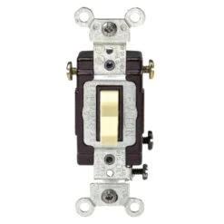 Leviton Commercial Illuminated 15 Amps 3-Way Toggle Switch Ivory 1 Pk