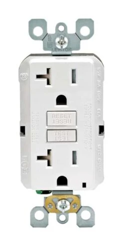 Leviton 20 Amps 125 V Duplex White GFCI Outlet 5-20R 1 Pk