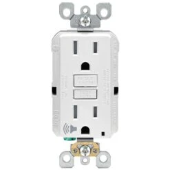 Leviton 15 Amps 125 V White Audible Outlet 5-15R 1 Pk