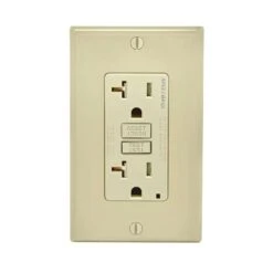 Leviton SmartlockPro 20 Amps 125 V Duplex Ivory AFCI/GFCI Dual Function Outlet 5-20R 1 Pk
