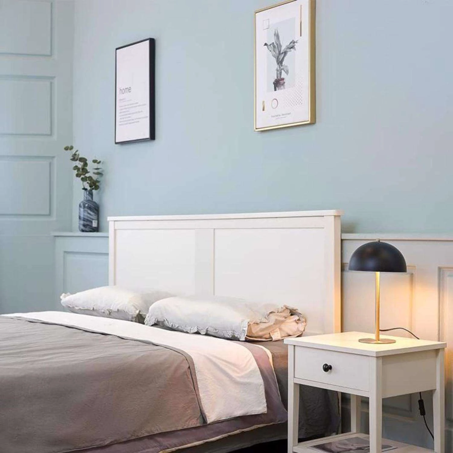 Globe Electric Luna 15 In. Matte Black Desk Lamp - Image 5