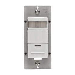 Leviton Decora 10 Amps Motion Sensor Switch White 1 Pk