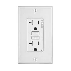 Leviton SmartlockPro 20 Amps 125 V Duplex White AFCI/GFCI Dual Function Outlet 5-20R 1 Pk