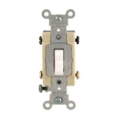 Leviton 20 Amps Toggle Switch White 1 Pk