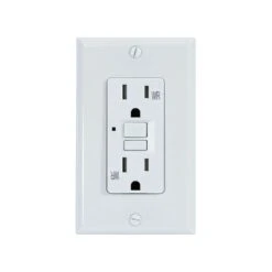 Universal 15 Amps 120 V Duplex White Outlet 1 Pk