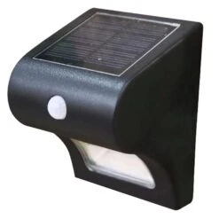 Classy Caps Solar Powered 0.33 W LED Deck Light 2 Pk