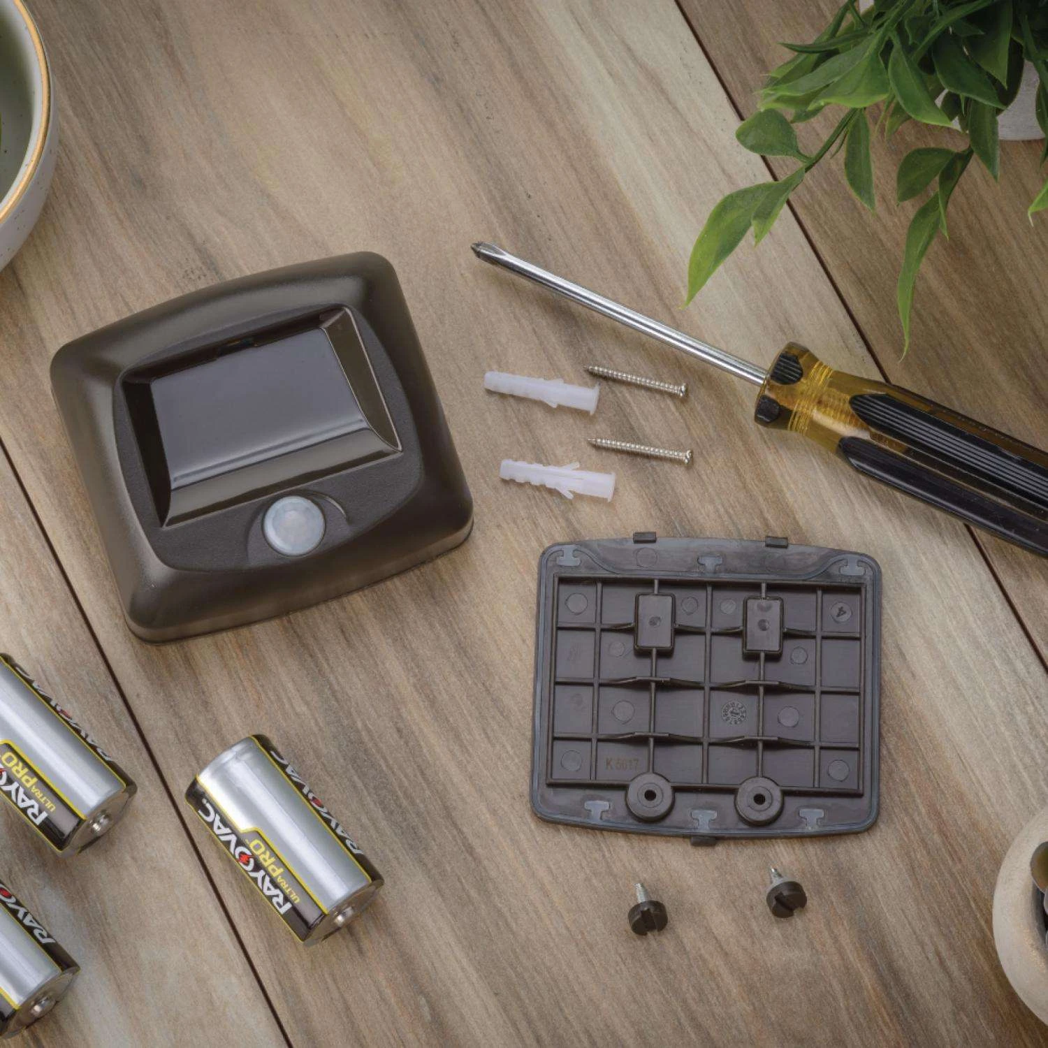 Mr. Beams Motion-Sensing Battery Powered LED Dark Brown Stair Light - Image 3