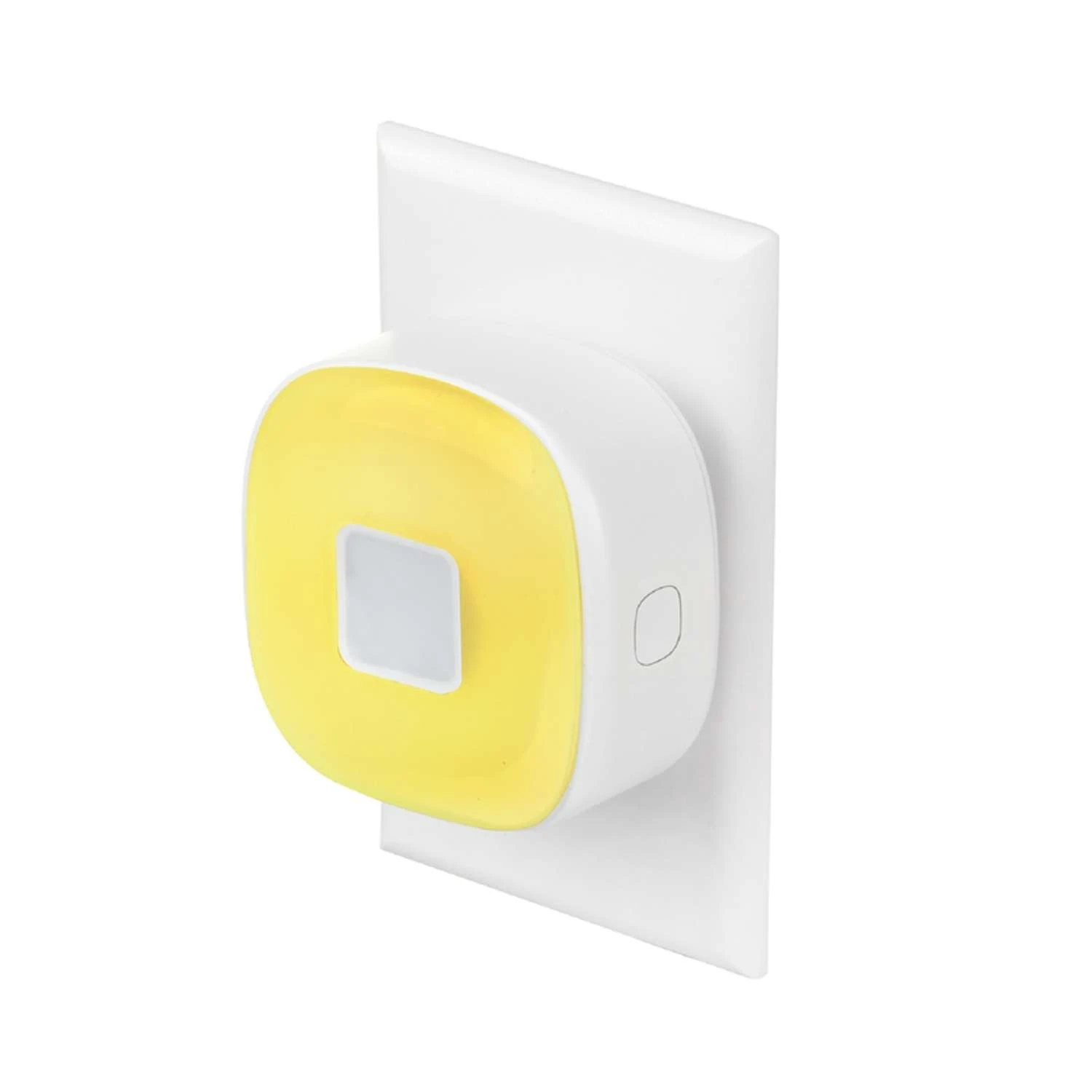 Globe Electric Automatic Plug-in LED Color Changing Night Light - Image 4