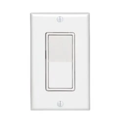 Leviton Decora Illuminated 15 Amps Single Pole Rocker Switch White 1 Pk