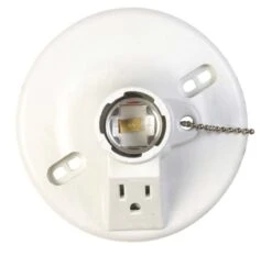 Allied Moulded Steel Medium Lampholder W/Outlet & Pull Chain 1 Pk