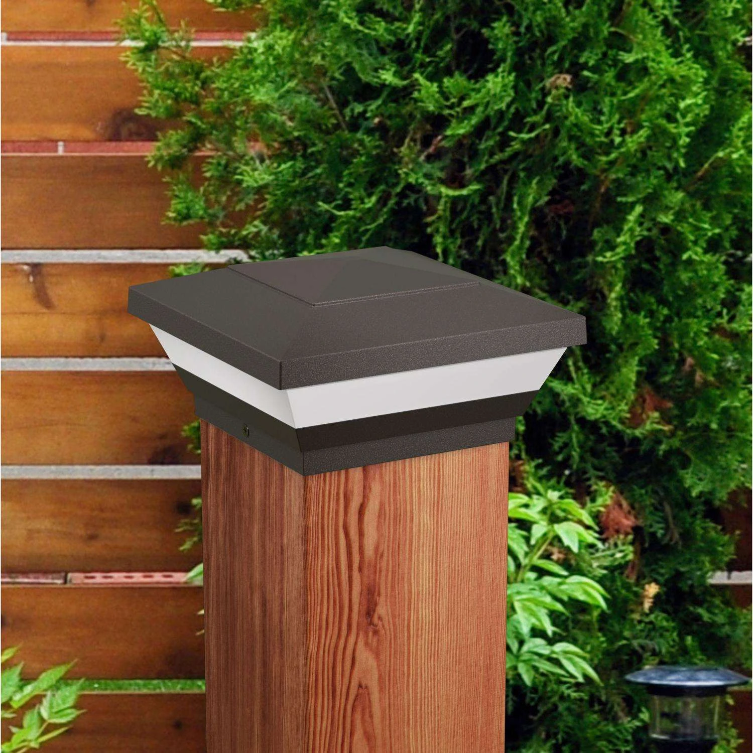 NEBO Low Voltage 2 W LED Post Light 1 Pk - Image 3