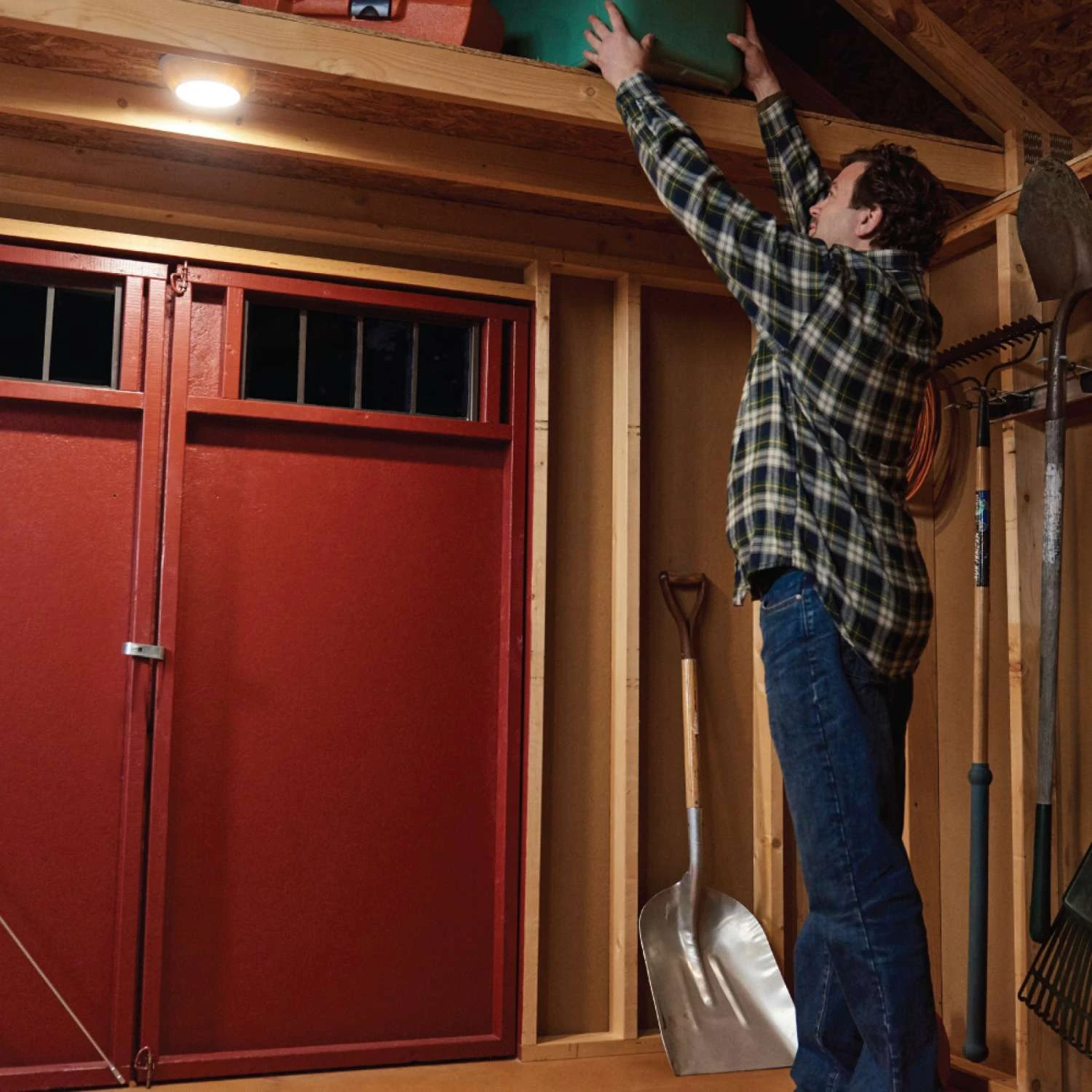 Mr. Beams 7.48 In. L White Battery Powered LED Motion Sensor Light 300 Lm - Image 5