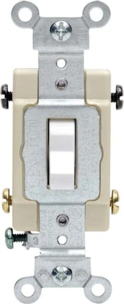Leviton 15 Amps Four Pole Toggle AC Quiet Switch White 1 Pk